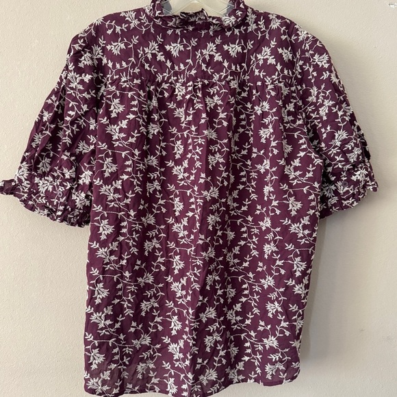 Ann Taylor Embroidered Ruffled Blouse Short Sleeve Size PXL - Picture 6 of 12